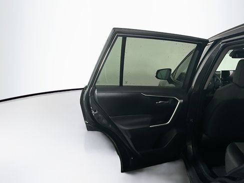 Used 2024 Toyota RAV4 XLE image 27