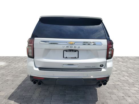 Used 2021 Chevrolet Tahoe Premier w/ Premium Package RWD image 5