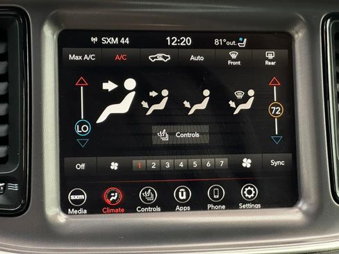 Used 2022 Dodge Challenger R/T w/ Plus Package image 31