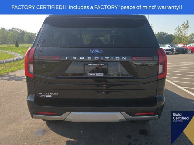 Used 2025 Ford Expedition Platinum w/ Driver's Package AWD/4WD image 13