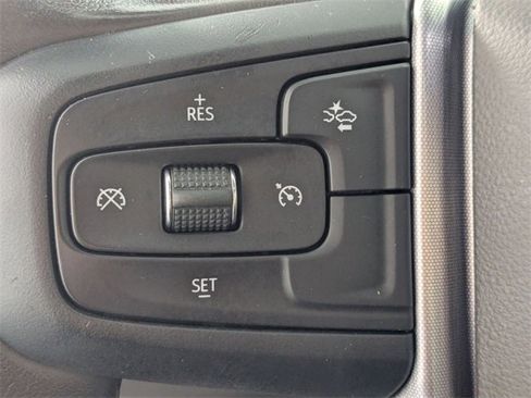 Certified 2023 GMC Yukon XL SLT image 15