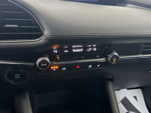 Used 2023 MAZDA MAZDA3 s image 10