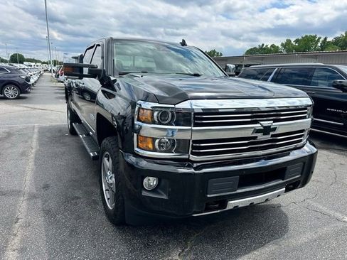 Used 2016 Chevrolet Silverado 2500 High Country w/ Duramax Plus Package AWD/4WD image 2