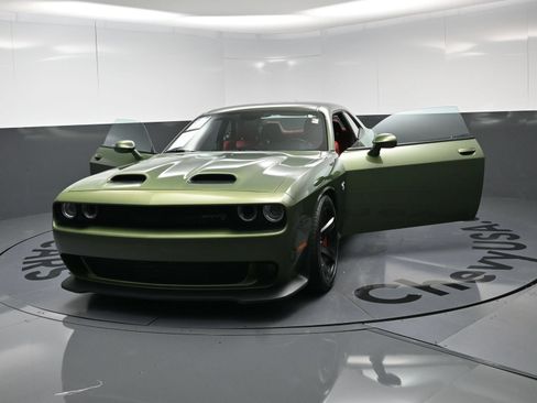 Used 2022 Dodge Challenger SRT Hellcat Redeye RWD image 22
