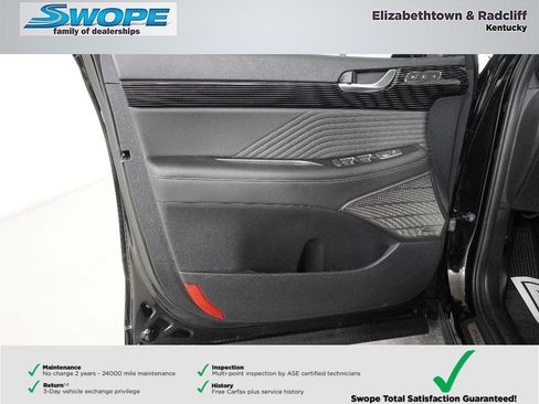 Used 2025 Hyundai Palisade Calligraphy image 18
