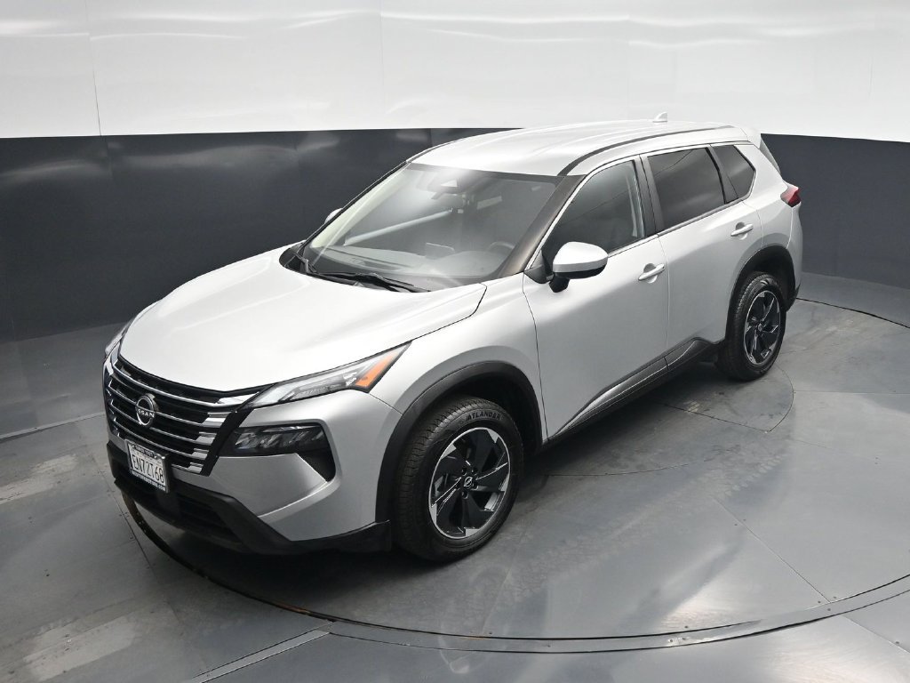 Used 2024 Nissan Rogue SV AWD/4WD image 35