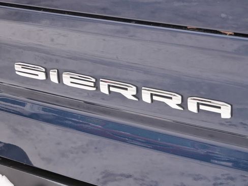 Used 2019 GMC Sierra 1500 SLT w/ SLT Premium Plus Package AWD/4WD image 21
