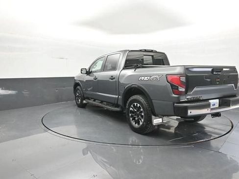 Used 2021 Nissan Titan PRO-4X w/ Pro-4x Convenience Package AWD/4WD image 5