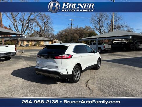 Used 2020 Ford Edge SEL w/ Convenience Package image 5