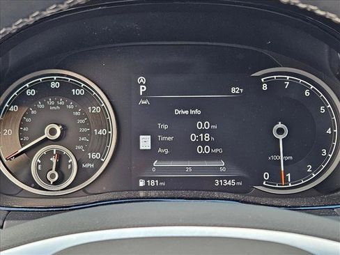 Used 2024 Genesis GV70 3.5T Sport image 10