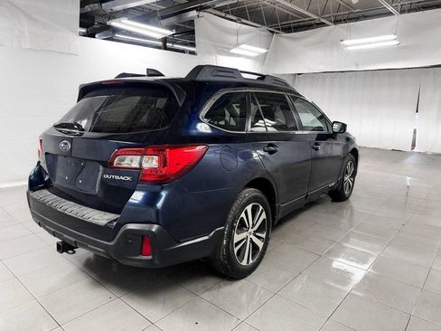 Used 2018 Subaru Outback 2.5i Limited AWD/4WD image 6