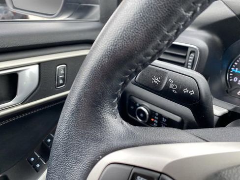 Certified 2023 Ford Explorer XLT w/ Equipment Group 202A image 26