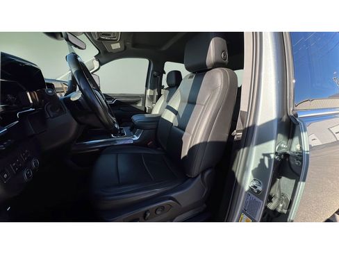 Certified 2025 Chevrolet Silverado 3500 LTZ w/ LTZ Premium Package image 23