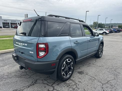 Used 2023 Ford Bronco Sport Outer Banks w/ Tech Package AWD/4WD image 12
