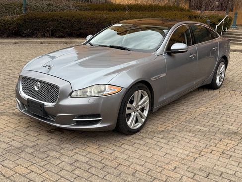 Used 2011 Jaguar XJ L image 1