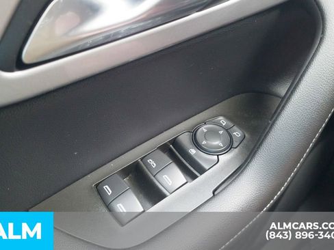 Used 2025 Chevrolet Blazer LT FWD image 36