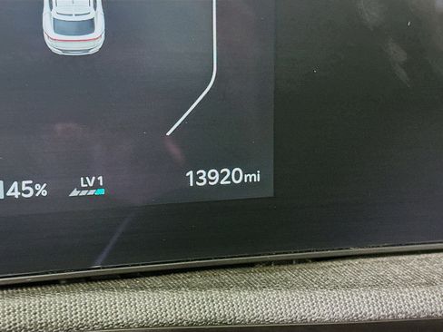 Used 2025 Kia EV6 Light w/ Light LR Technology Package RWD image 19