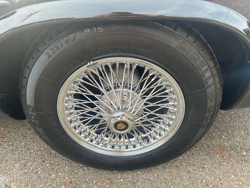 Used 1990 Jaguar XJS V12 Convertible image 25