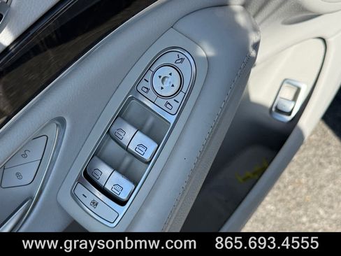Used 2015 Mercedes-Benz S 550 Sedan image 14