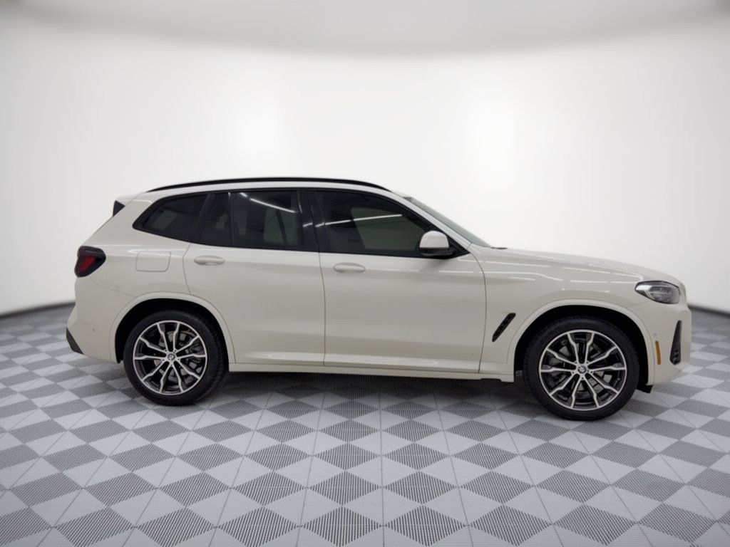 Certified 2024 BMW X3 xDrive30i w/ M Sport Package AWD/4WD image 8