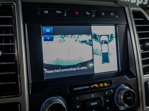 Used 2021 Ford F350 Platinum w/ Tremor Off-Road Package AWD/4WD image 21