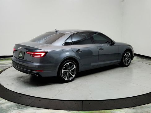 Used 2019 Audi A4 2.0T Premium image 5