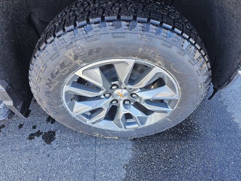 New 2026 Chevrolet Silverado 1500 LT w/ True North Edition Plus image 9