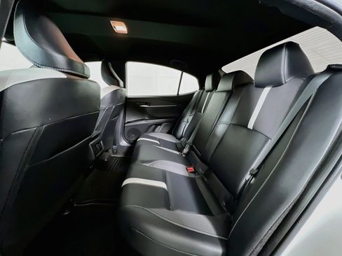 Used 2025 Toyota Camry SE w/ Convenience Package FWD image 20