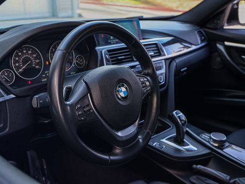 Used 2018 BMW 340i Sedan w/ Premium Package RWD image 14