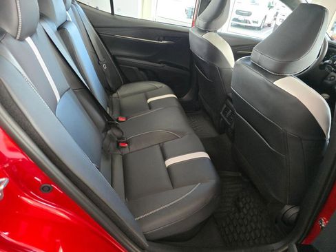 Used 2026 Toyota Camry Hybrid image 35