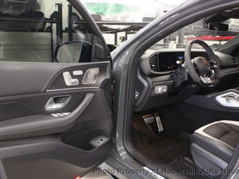 Used 2025 Mercedes-Benz GLE 63 AMG S image 10