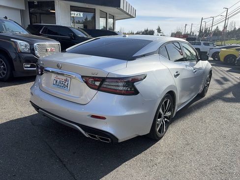 Used 2022 Nissan Maxima SV w/ Floor Mat Group image 5