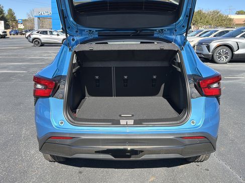 New 2026 Chevrolet Trax ACTIV w/ Sunroof Package image 17