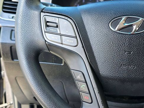 Used 2018 Hyundai Santa Fe Sport FWD image 19