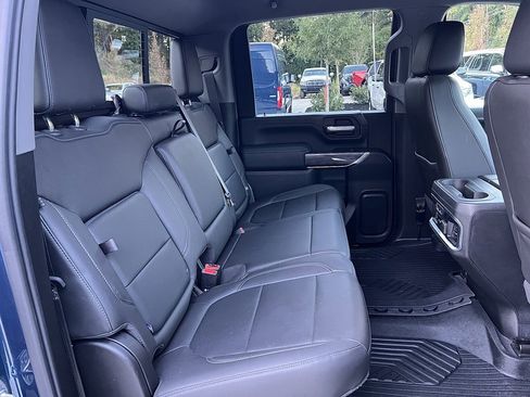 Used 2020 Chevrolet Silverado 2500 LTZ w/ LTZ Texas Edition image 32