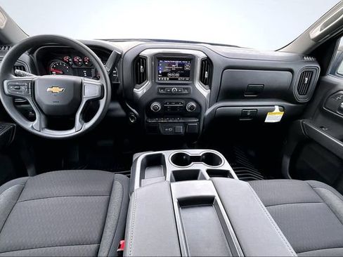 New 2026 Chevrolet Silverado 1500 Custom image 5