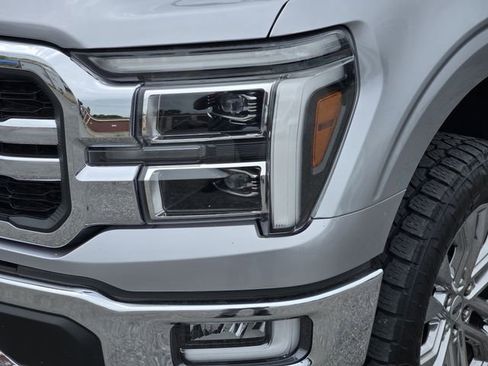 Used 2024 Ford F150 Lariat AWD/4WD image 8