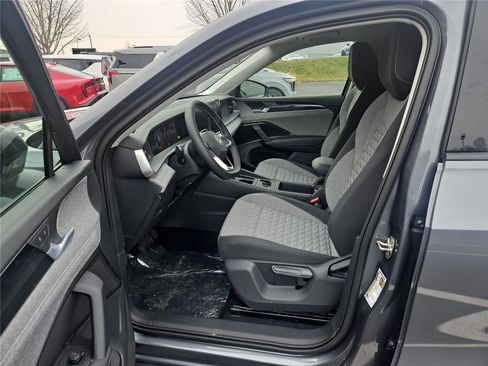 New 2026 Volkswagen Tiguan S image 14