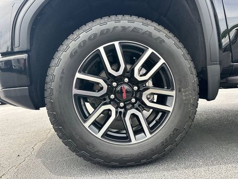 New 2026 GMC Sierra 1500 AT4 w/ AT4 Premium Package image 12