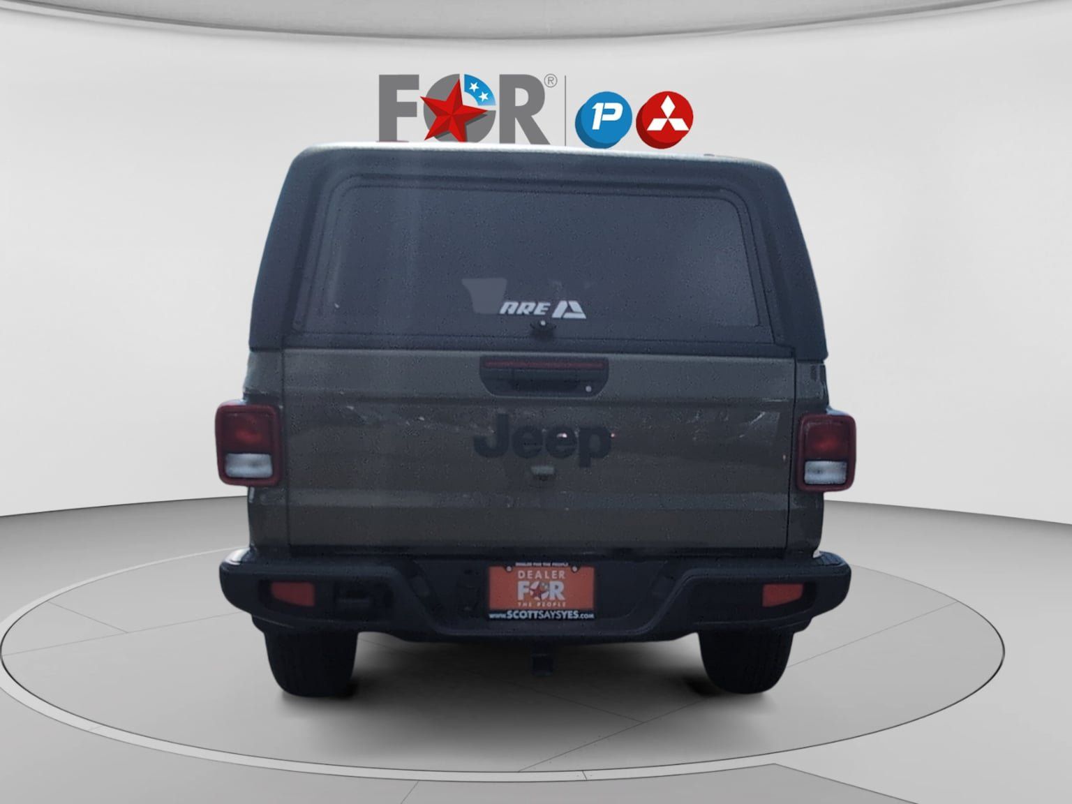 Used 2025 Jeep Gladiator Sport AWD/4WD image 4