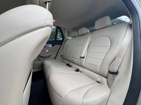 Used 2020 Mercedes-Benz GLC 300 GLC 300 4dr SUV w/ Premium Package image 13