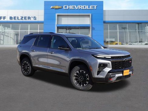 New 2026 Chevrolet Traverse Z71 w/ Driver Confidence Package image 1