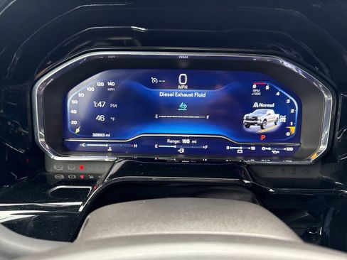 Used 2024 Chevrolet Silverado 1500 LT Trail Boss w/ Convenience Package II image 15