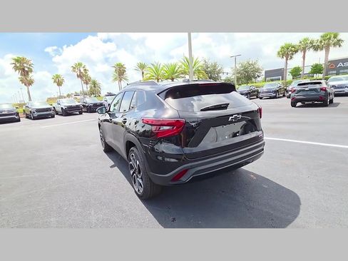New 2026 Chevrolet Trax RS w/ Driver Confidence Package FWD image 18