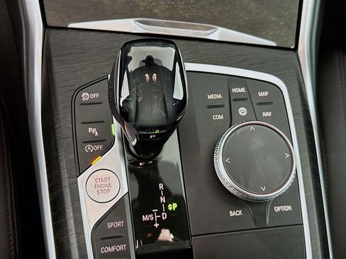 Used 2021 BMW 330i xDrive Sedan w/ Driving Assistance Package AWD/4WD image 19