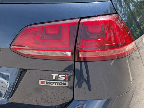 Used 2017 Volkswagen Golf Alltrack SEL AWD/4WD image 17