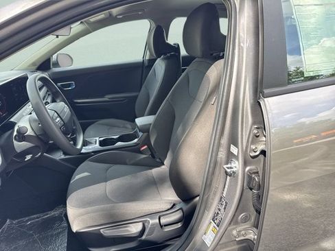New 2026 Kia K4 FWD image 18