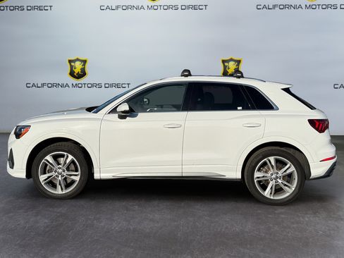 Used 2020 Audi Q3 2.0T Premium w/ Convenience Package image 2