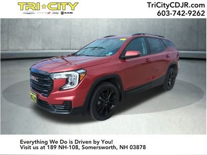 Used 2022 GMC Terrain SLE w/ Driver Convenience Package