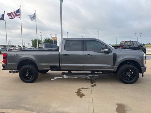 New 2026 Ford F350 Lariat w/ Black Appearance Package AWD/4WD image 7